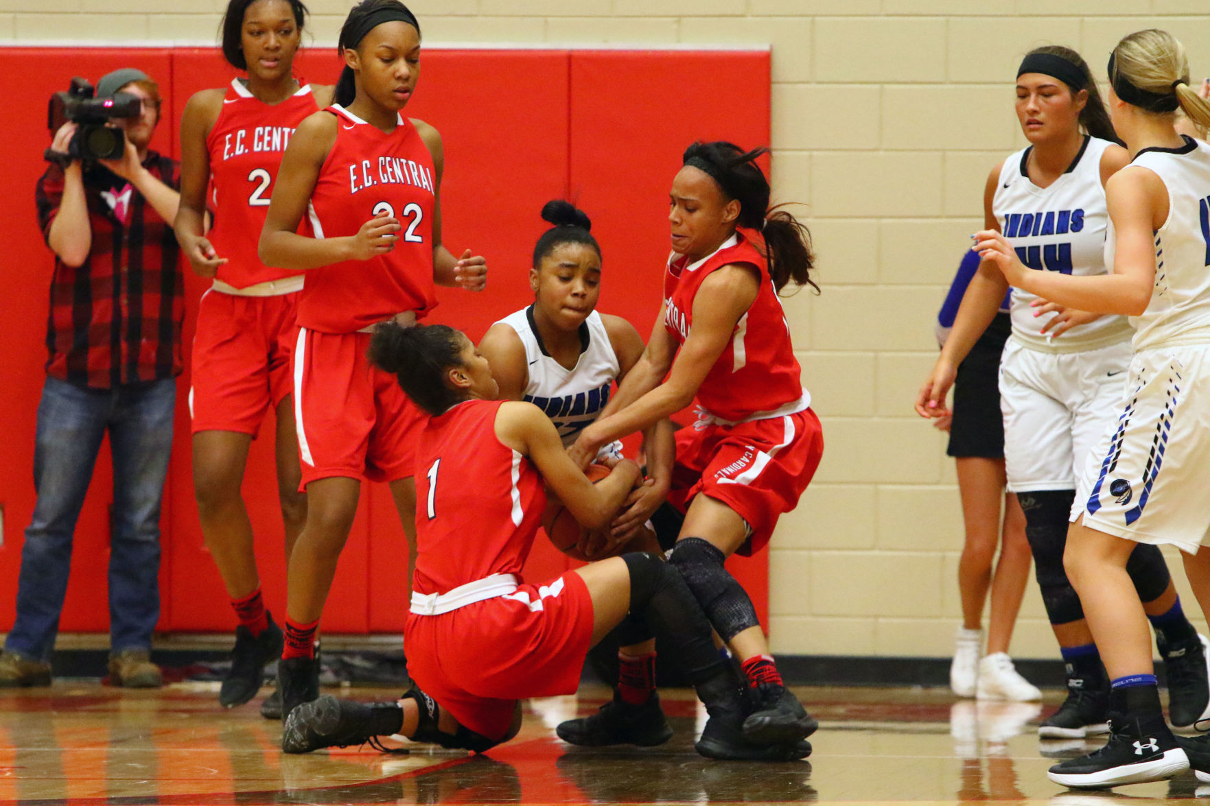Gallery: Girls Basketball Sectional Finals - E.C. Central vs. Lake Central